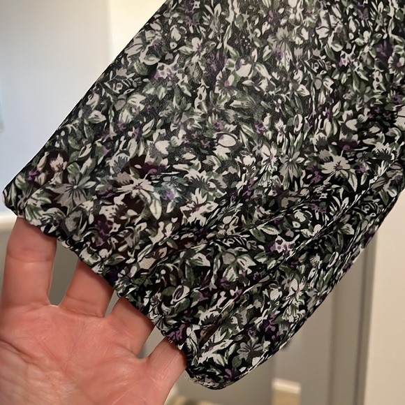 Long sleeve dress - Picture 2 of 6